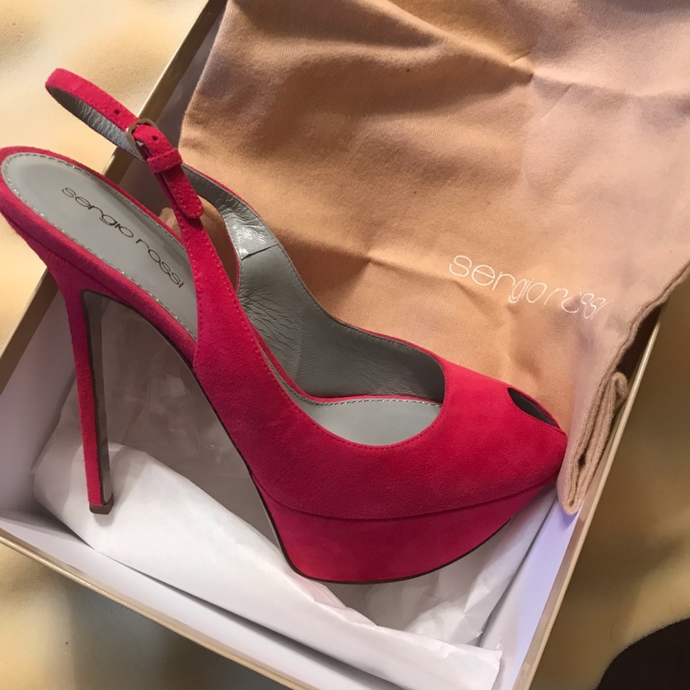 Sergio Rossi pink peep toe pump heels